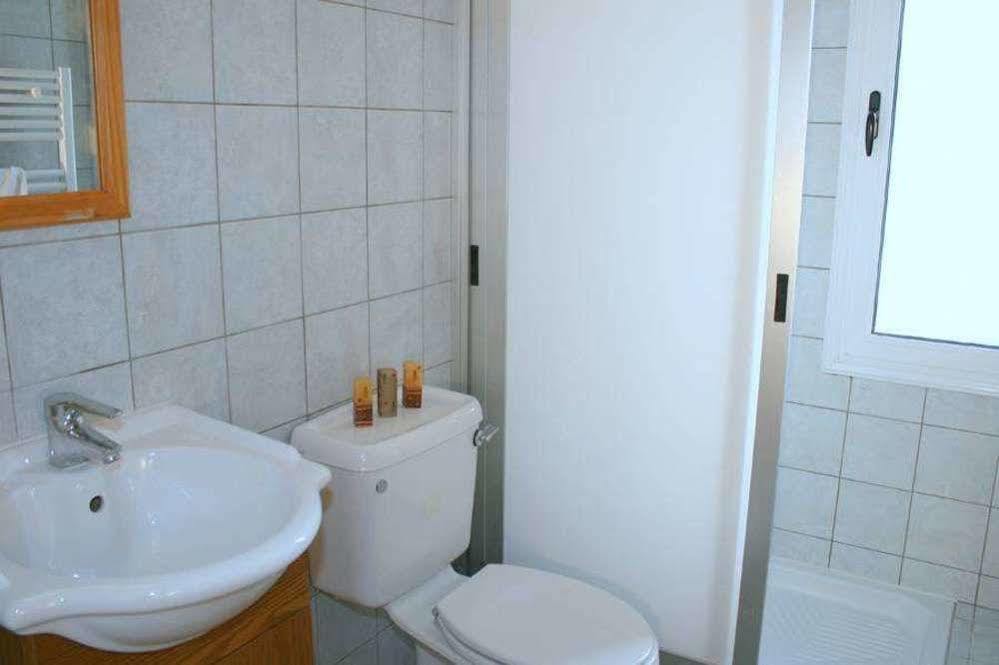 Blue Coral Beach Villas Paphos Exterior photo