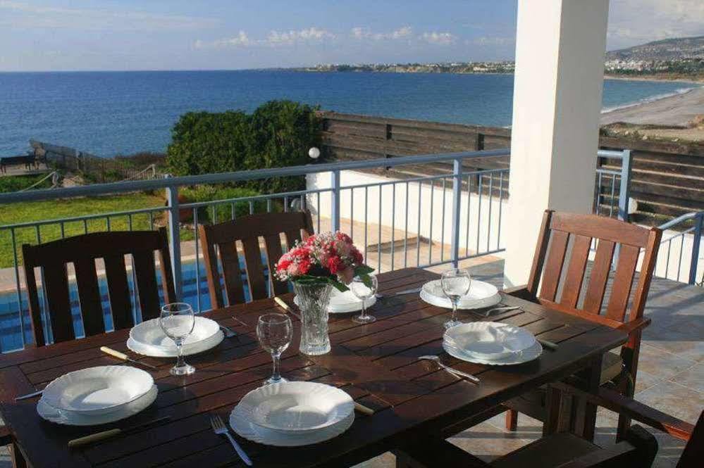 Blue Coral Beach Villas Paphos Exterior photo