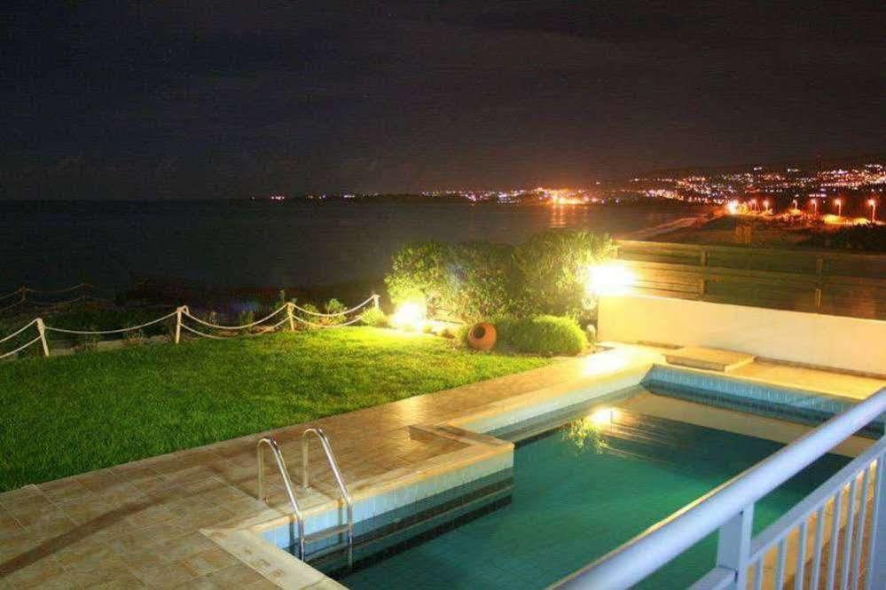 Blue Coral Beach Villas Paphos Exterior photo