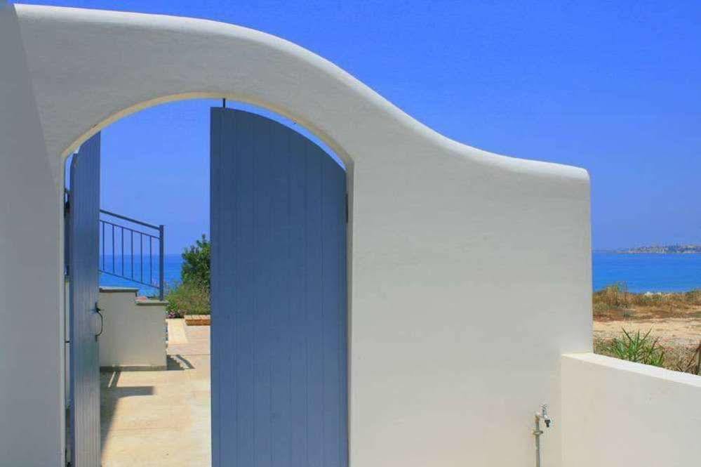 Blue Coral Beach Villas Paphos Exterior photo